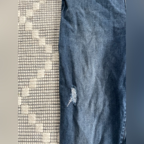 Spanx Distressed Ankle Skinny Jeans (Medium Wash) - Picture 11 of 12